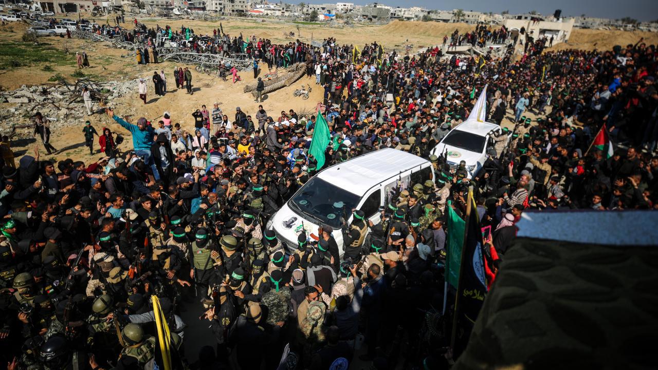 Hamas İsrail Esir Takası Üçüncü Turu Başladı