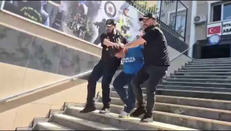 Ümraniye'de Gerçekleşen 600 Bin Liralık Gasp Olayı Şok Etti!