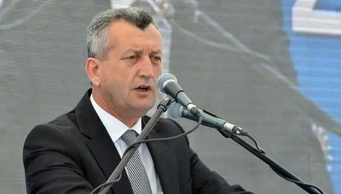 Eski Menemen Belediye Başkanı Tahir Şahin’in Vefatı: Siyaset Dünyasında Derin Bir Kaybın Hikayesi