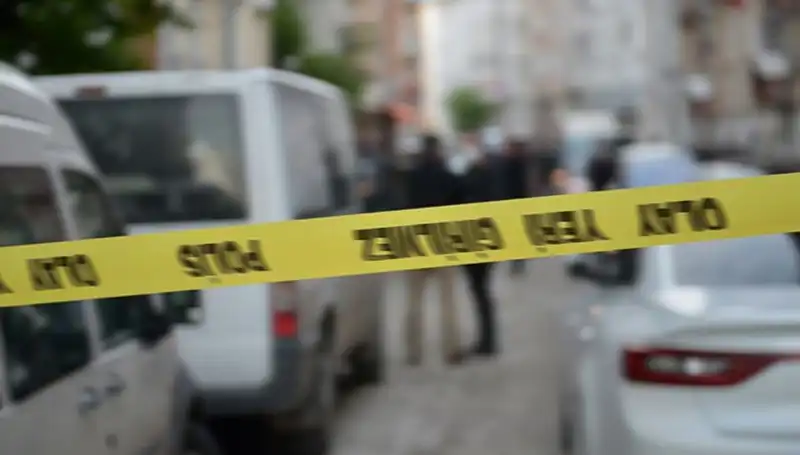 Korkunç Satır ve Bıçaklı Saldırı: Bir Ölü, Bir Yaralı!