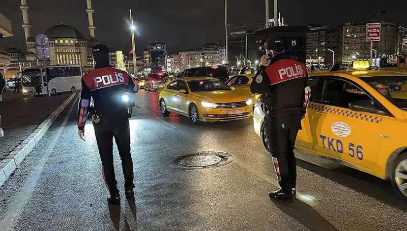 Huzur İstanbul: Bir Gece İçinde 873 Kişi Neden Gözaltına Alındı?