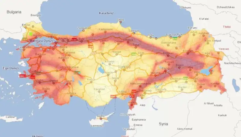 2025 MTA Diri Fay Haritası: Deprem Riski Taşıyan 45 İl ve 110 İlçe Belirlendi