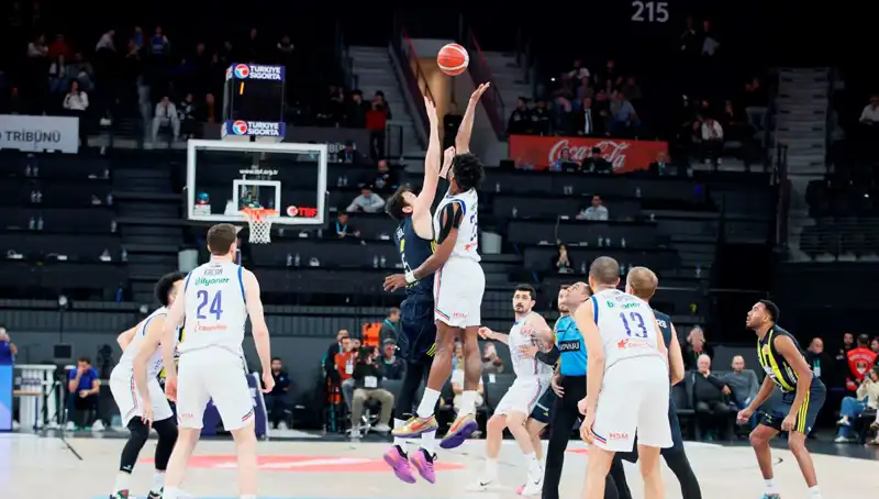 Anadolu Efes ve Panathinaikos Kapışması: Maç Zamanı ve Detaylar