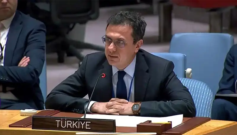 Keçeli: İsrail'in Suriye Hava Saldırılarına Son Vermesi Şart