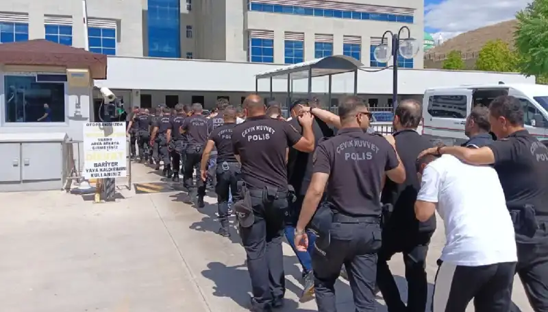 Ankara'da Tehditlerle Haraç Kesme Çetesi Çökertildi: İlgili Avukatlar da Tutuklandı