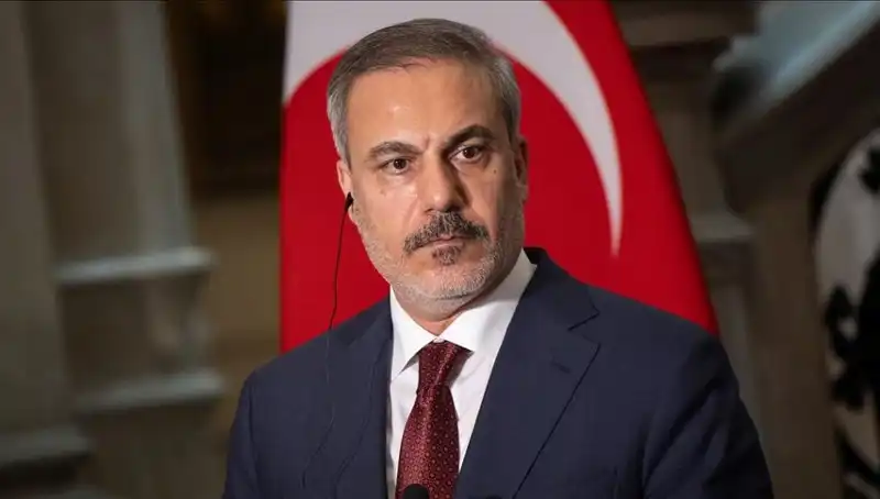 Türkiye’nin Güçlü Diplomasi Adımları: Fidan Azerbaycan ve Mısır ile Görüştü