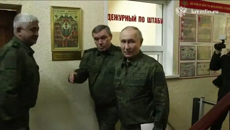 Putin'in Kursk Ziyareti Sonrası Savaşın Seyrini Değiştiren Çarpıcı Hamle