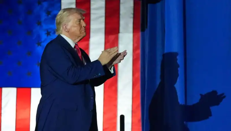 Trump, 100 Günde Tarihin En Büyük Dönüşümünü Gerçekleştirdiğini Açıkladı
