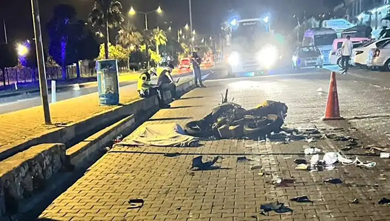 Alanya'da Motosiklet Kazası: Genç Motocross Sporcusu Hayatını Kaybetti