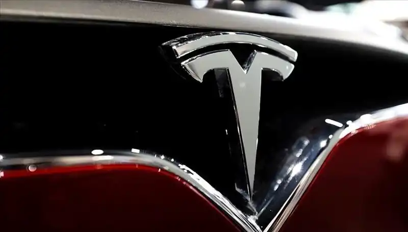 Tesla'da Ucuz Model Tartışmaları ve FSD Beklentisi Zorlayıcı Bir Dönem Başlattı