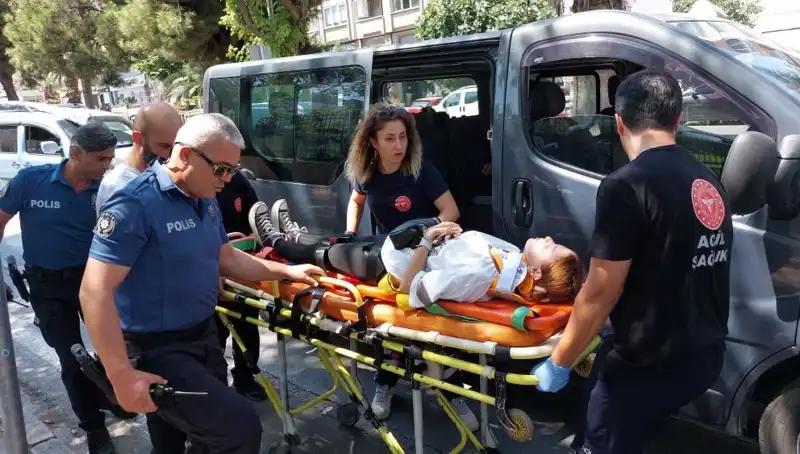Samsun’da Minibüs ve Kamyon Çarpıştı: Olayın Ardından Neler Oldu?
