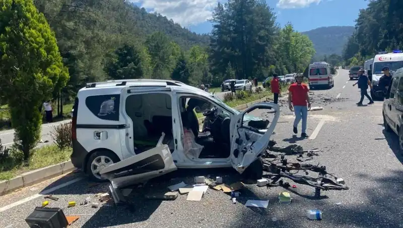 Marmaris’te Feci Kaza: Can Kaybı ve Çok Sayıda Yaralı Var