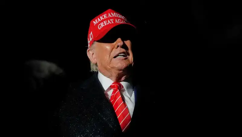 Yüksek Mahkeme'nin Kararı: Trump, Göçmenlerin Yasal Statüsünü İptal Edebilecek