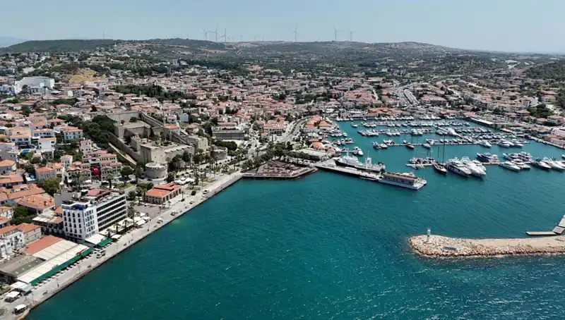 İzmirliler Su Kesintilerine Karşı Yaratıcı Bir Çözüm Geliştirdi