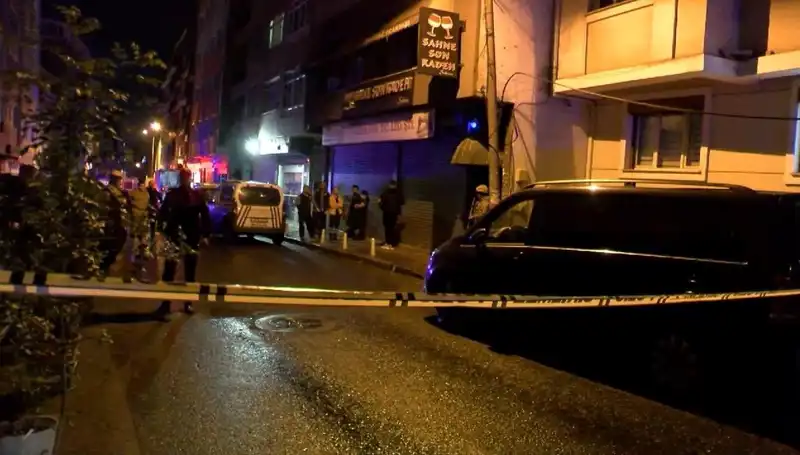 Eğlence Mekanında El Bombalı Saldırı: 10 Yaralı, Şehir Şokta