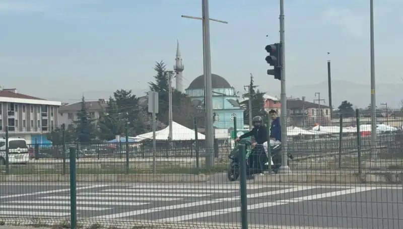 Yaya Geçidini Kullanan Motosiklet Sürücülerine Ceza Uygulandı: Son Gelişmeler