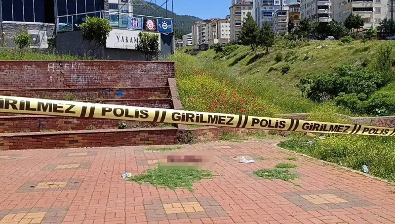Kahramanmaraş’ta Bıçaklı Kavga: Sokaklarda Dehşet Anları!