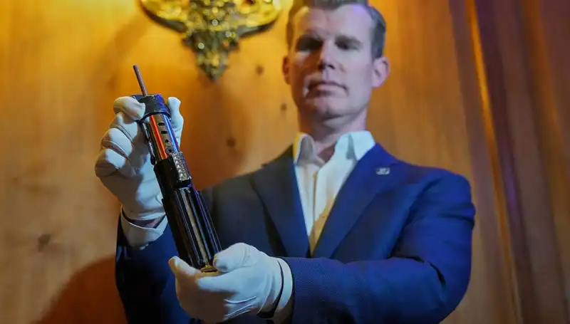 Darth Vader'ın Işın Kılıcı Tarih Yazdı: 3.65 Milyon Dolar!