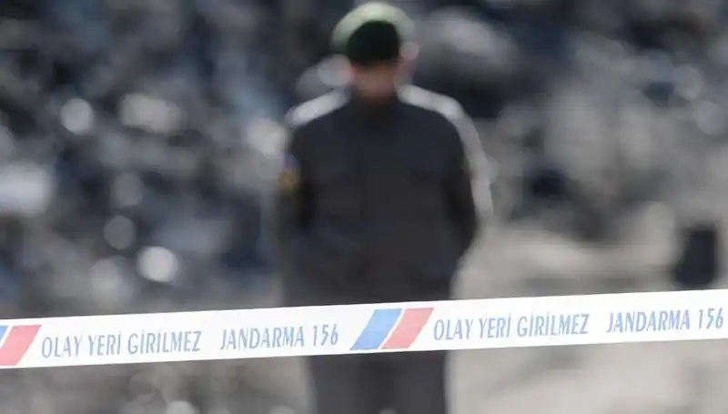 Şanlıurfa'da Akraba Kavgası: Sokaklar Savaşa Dönüşüyor, Yaralılar Hastaneye Kaldırıldı