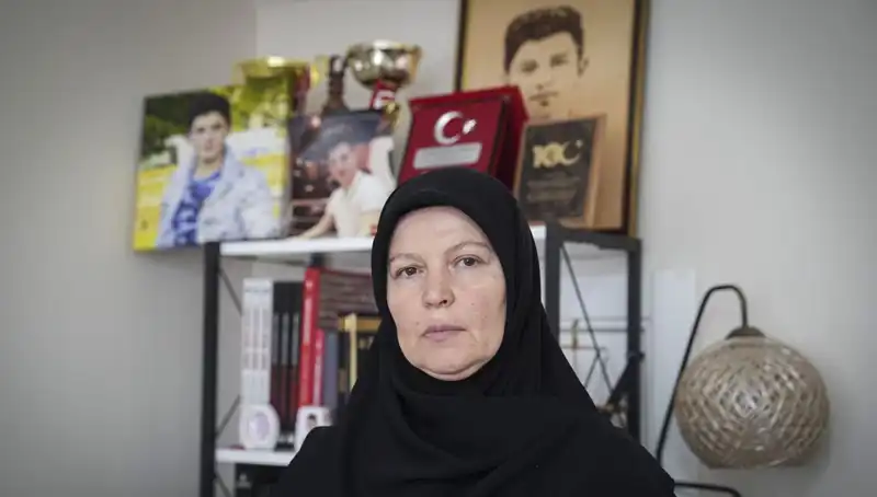 15 Temmuz'un Unutulmayan Kahramanı: Mahir Ayabak ve Annesinin Dönemeyen Acısı
