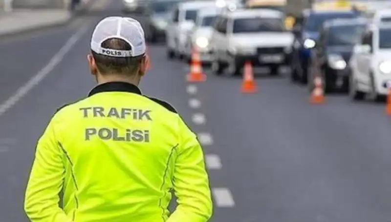 Cumartesi Günü Trafik Paniği! İşte Kapalı Yolların Listesi