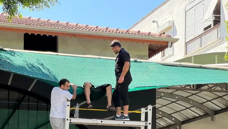 Dengesini Kaybedip Balkondan Düşen Genç Kız Hayatını Kaybetti!