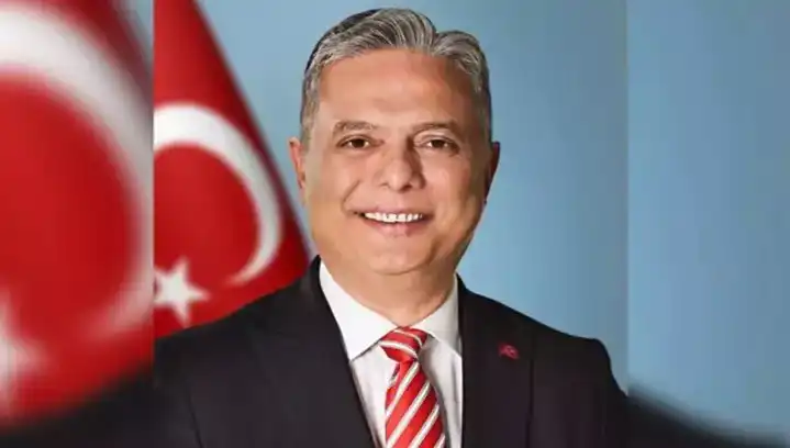 CHP Genel Başkan Adayı Ümit Uysal’ın Siyasi Kariyeri ve Vizyonu