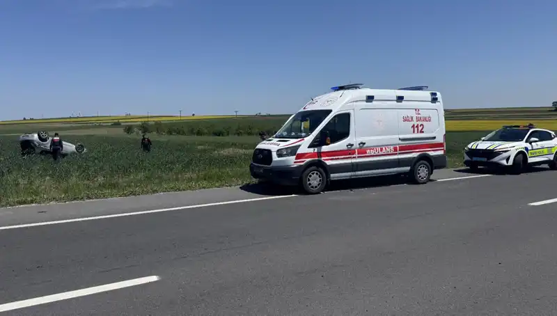 Edirne'deki Trafik Kazasında Sürücü ve Eşi Yaralandı, Detaylar Şaşırtıyor!